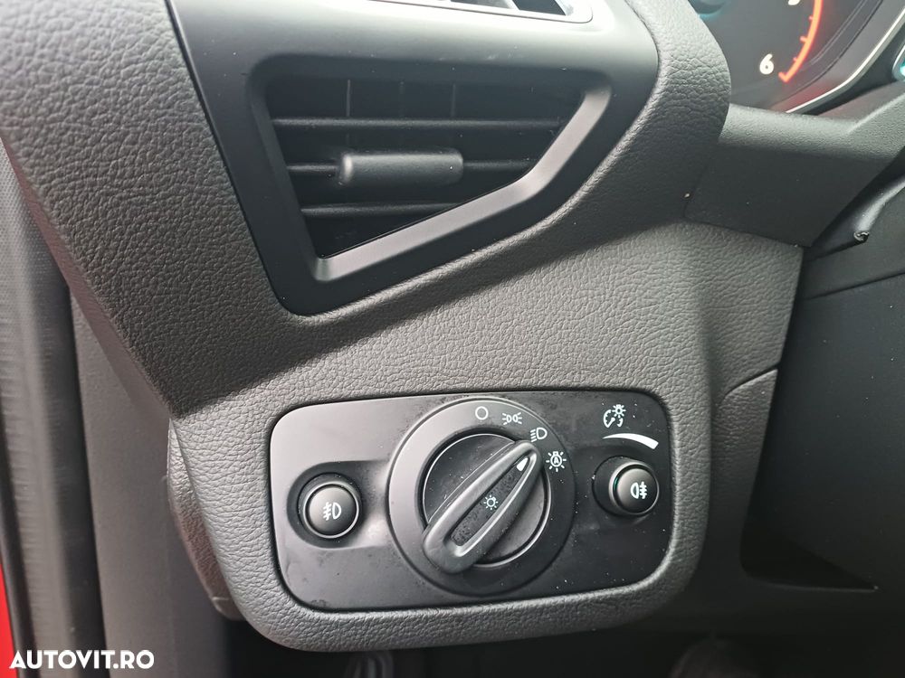 Ford Kuga 2.0 TDCi 4WD Powershift Titanium - 13