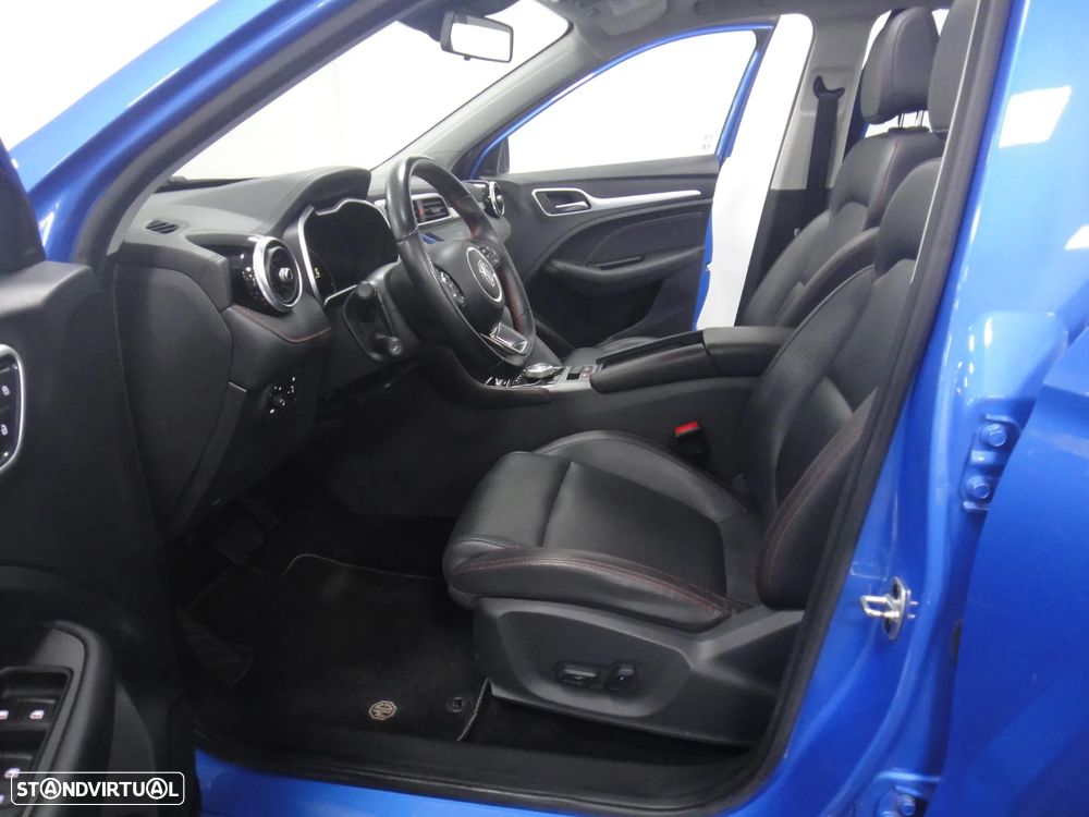 MG ZS Standard Luxury - 13
