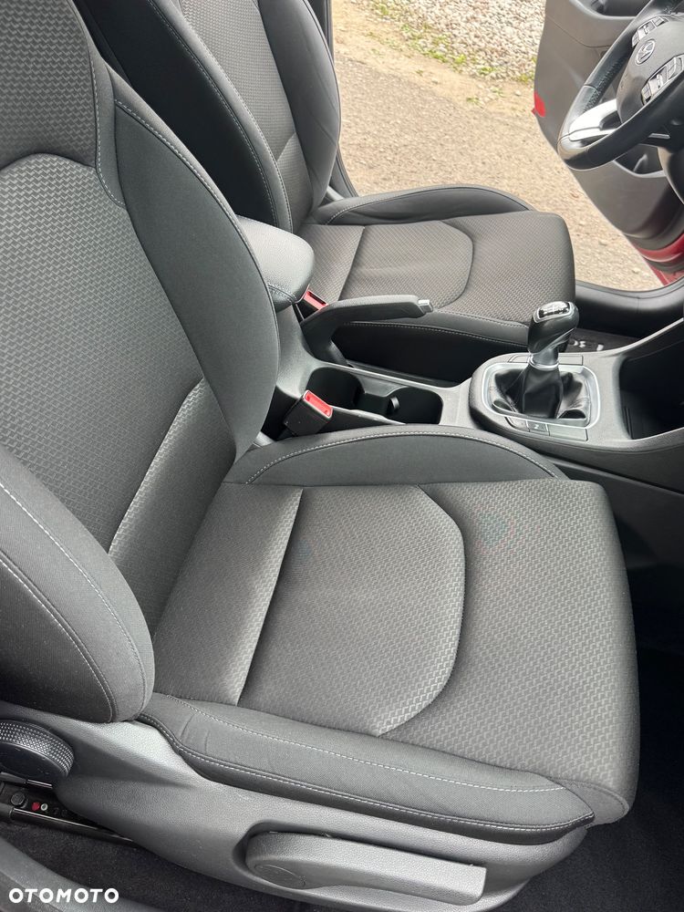 Hyundai i30 1.4 T-GDI YES - 15