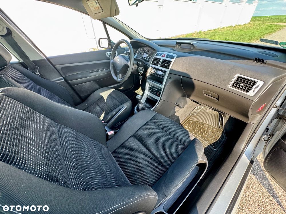 Peugeot 307 1.6 HDi Premium - 10