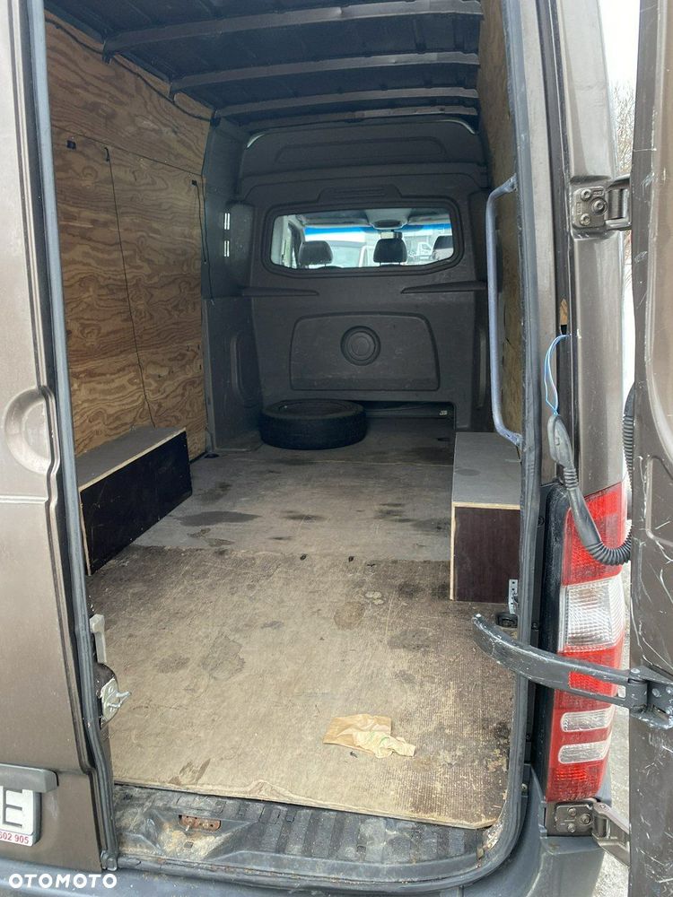 Mercedes-Benz 316 - 6