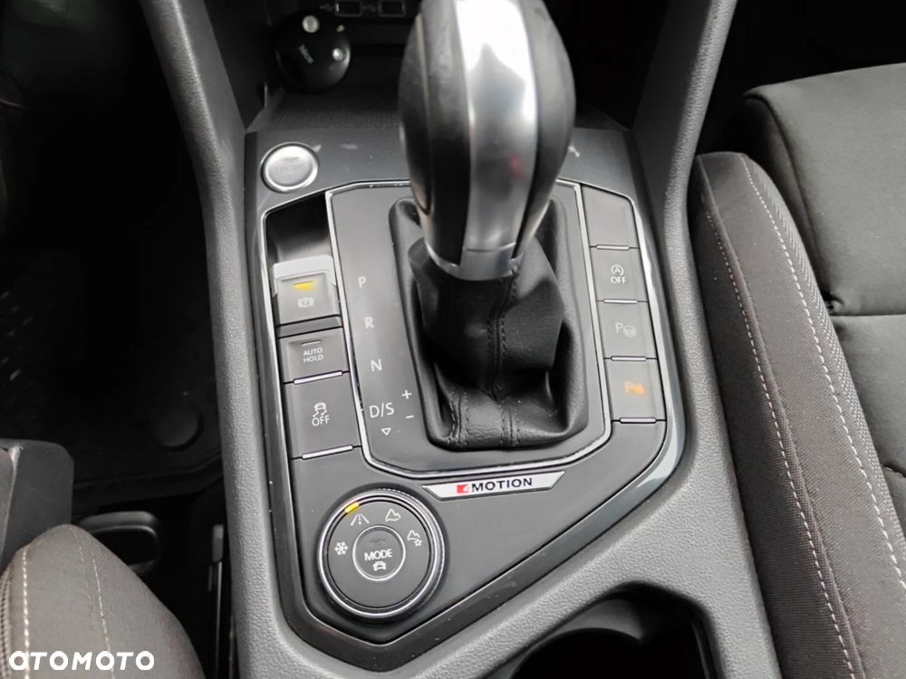 Volkswagen Tiguan Allspace 2.0 TSI 4Mot Highline DSG 7os - 14