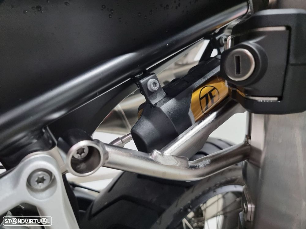 BMW F 900 GS Adventure 900 GSA - 16