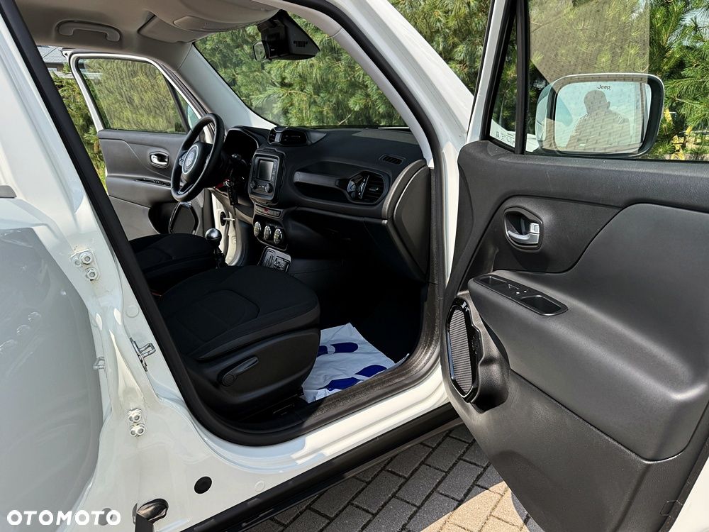 Jeep Renegade 1.6 E-TorQ Sport - 26