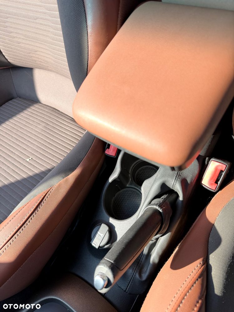 Alfa Romeo Giulietta 2.0 JTDM Exclusive TCT EU6 - 21