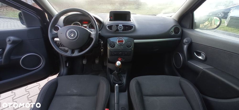 Renault Clio 1.2 TCE Authentique - 18