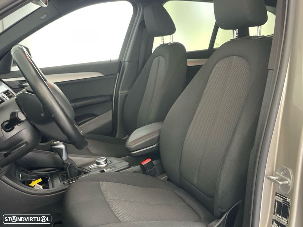 BMW X1 25 e xDrive Line Sport - 17