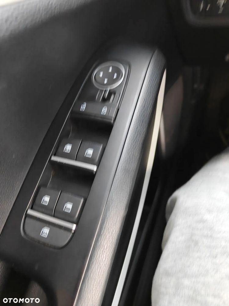 Kia Soul 64kWh M - 10