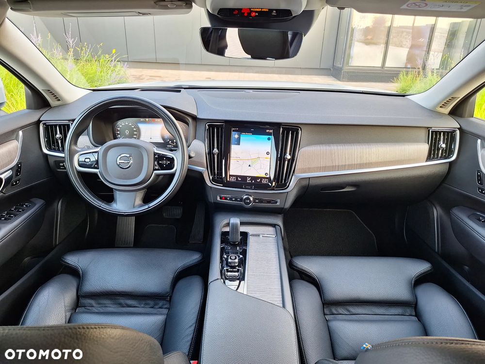 Volvo V90 Cross Country B5 D AWD Pro - 40