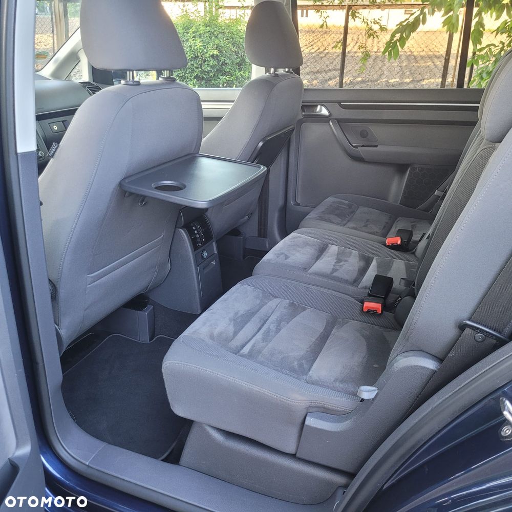 Volkswagen Touran 2.0 TDI DPF Comfortline - 28