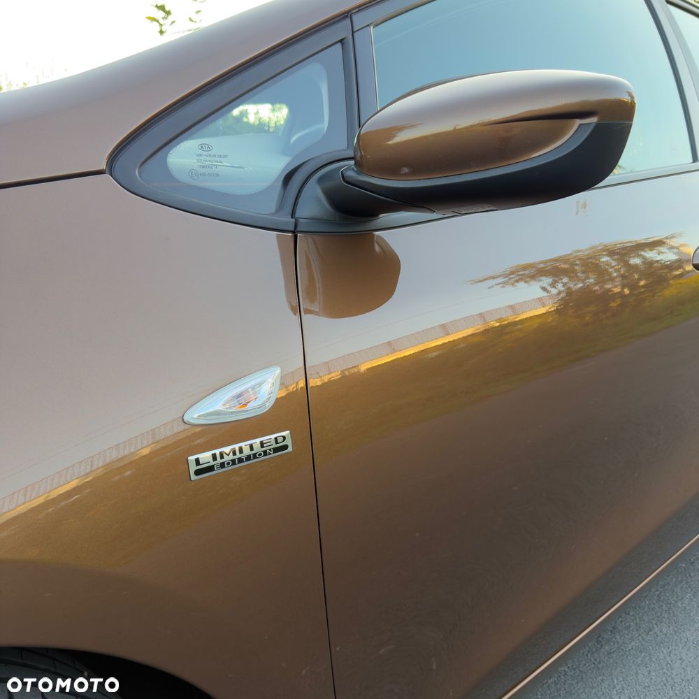 Kia Ceed 1.4 CVVT ISG Dream-Team Edition - 28
