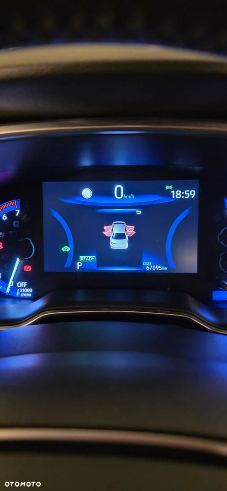 Toyota Corolla 1.8 Hybrid Comfort - 7