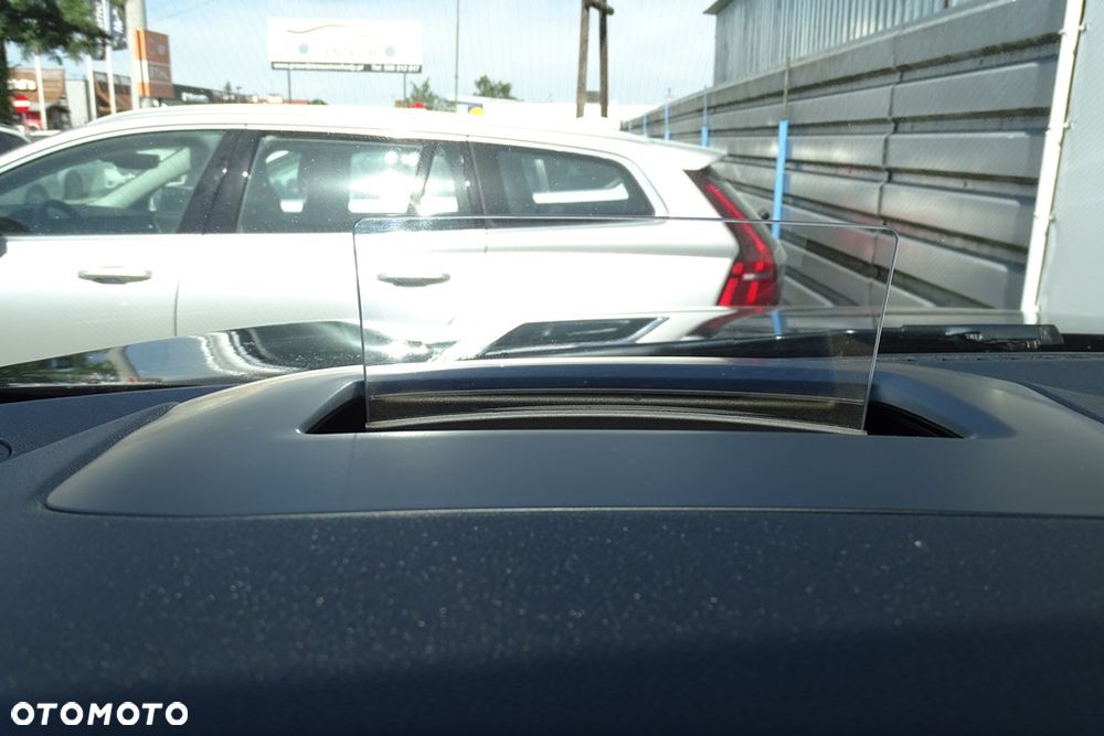 Ford Kuga 2.5 Duratec FHEV 4x4 TITANIUM X - 38
