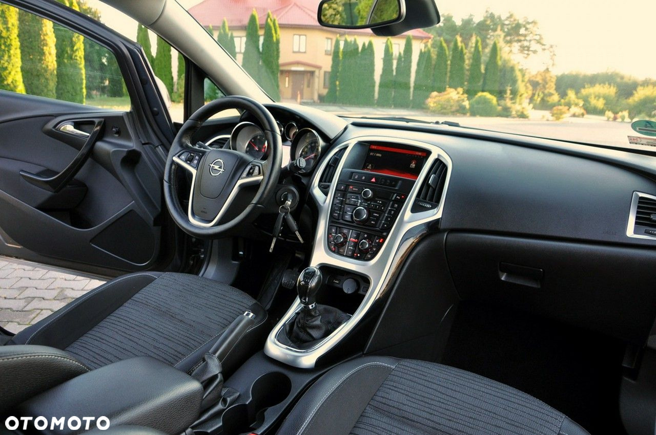 Opel Astra - 24