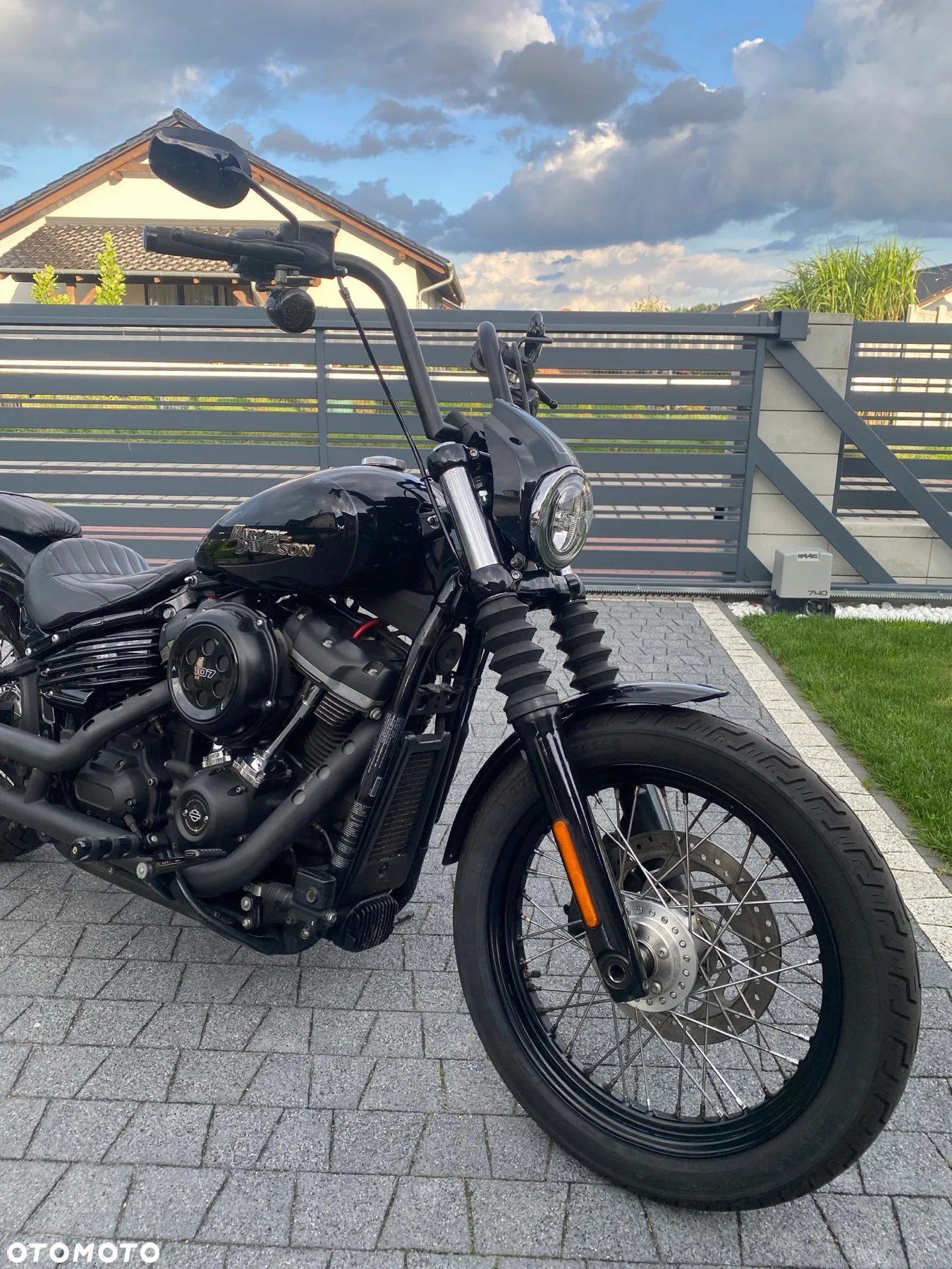 Harley-Davidson Softail Street Bob - 8