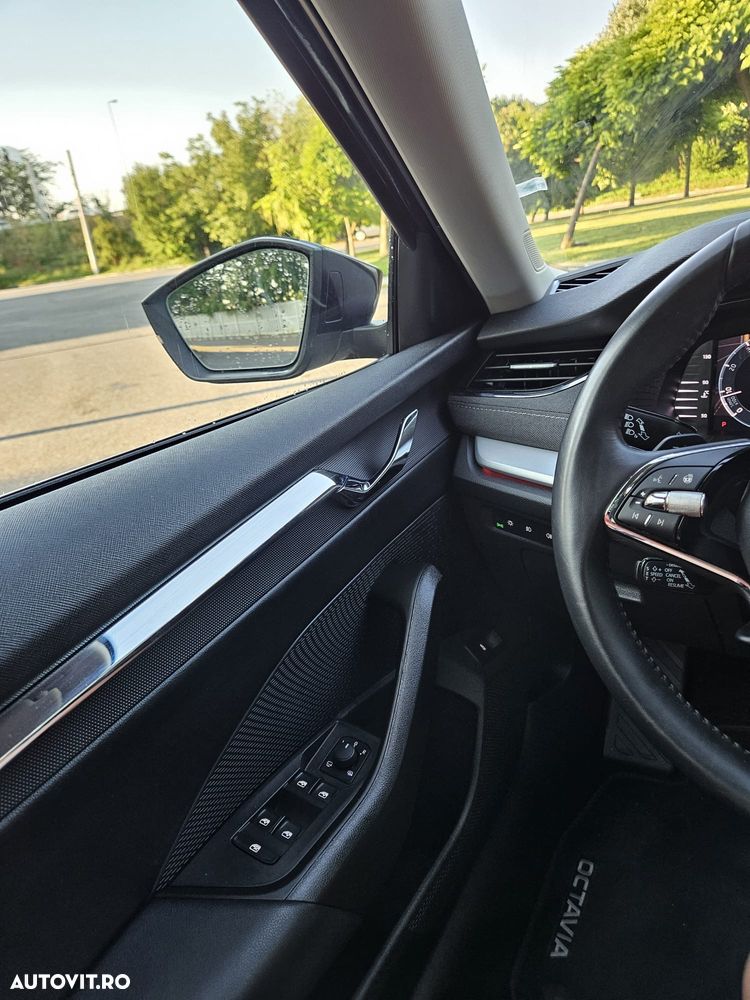 SKODA Octavia 2023 — imagine 33