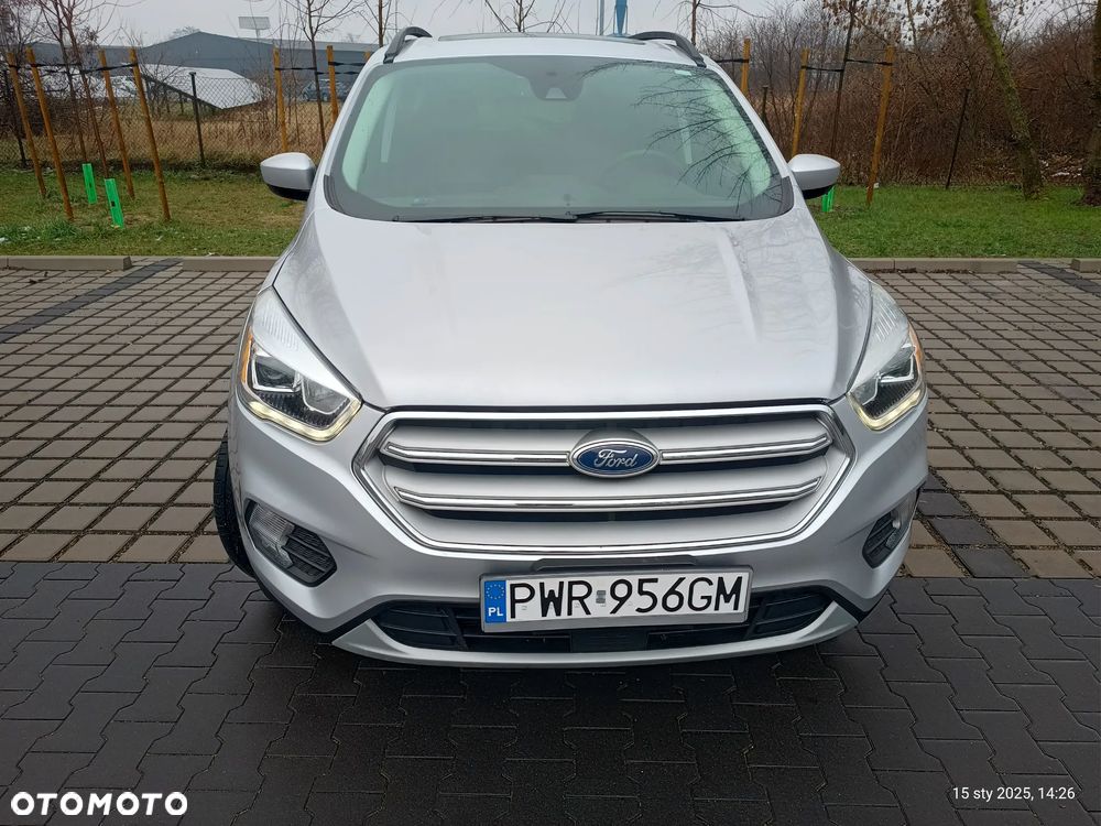 Ford Kuga - 8