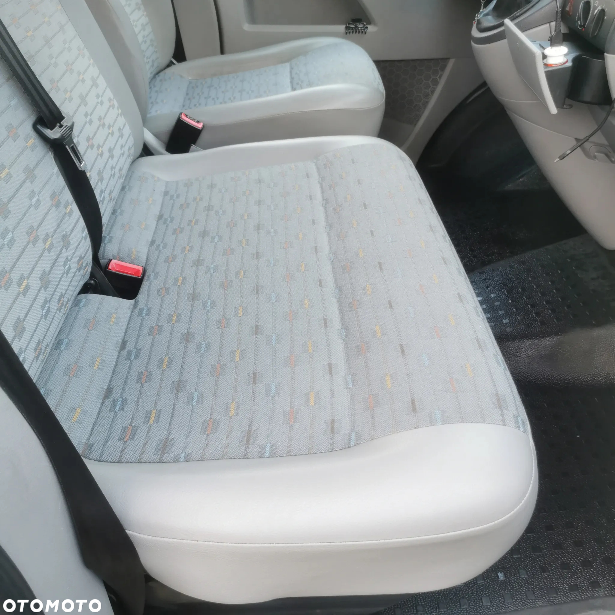 Volkswagen Transporter - 18
