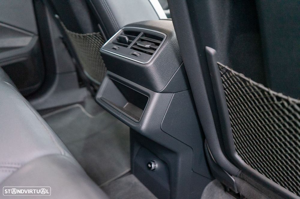 Audi e-tron 55 quattro Advanced - 38