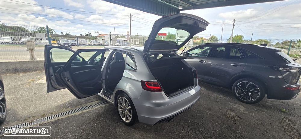 Audi A3 Sportback 1.6 TDI S-line - 30