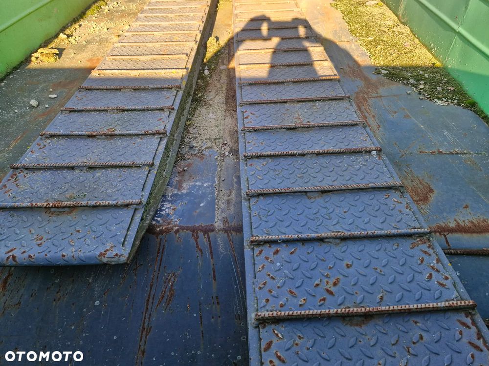 Caterpillar 304 E2 - 25