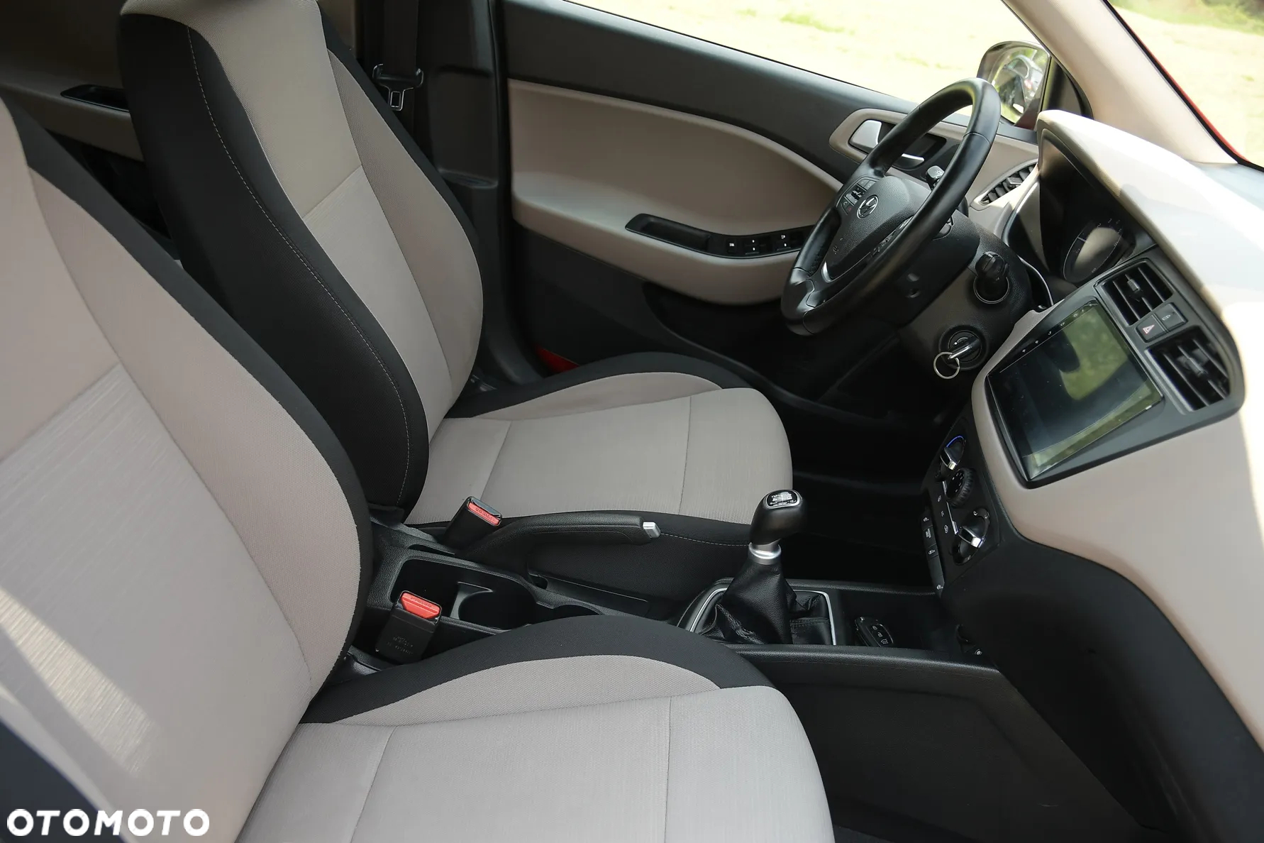 Hyundai i20 - 21
