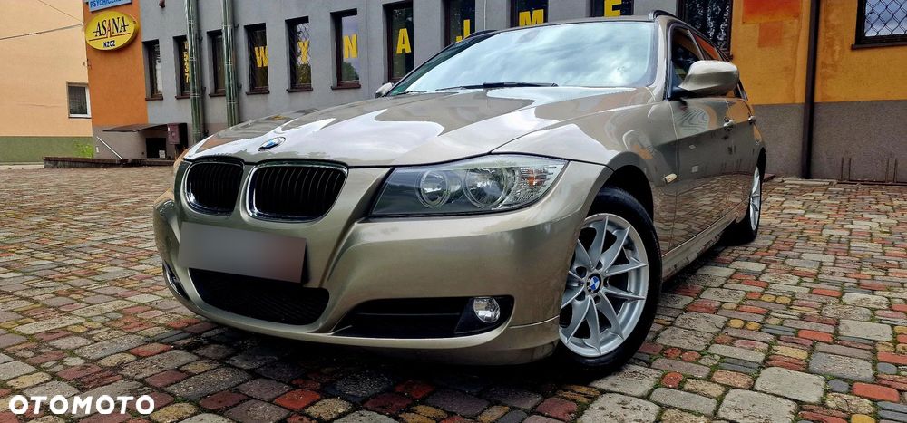 BMW Seria 3 320d DPF Edition Sport - 2