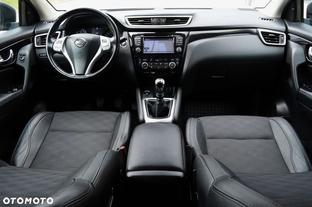 Nissan Qashqai 1.6 DIG-T N-Tec - 8
