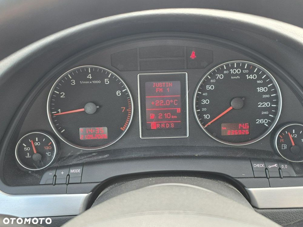 Audi A4 Avant - 29