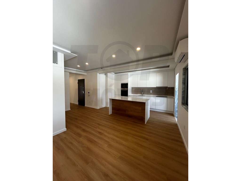 Apartamento T3 - Loulé - 377.000€ - Grande imagem: 2/25