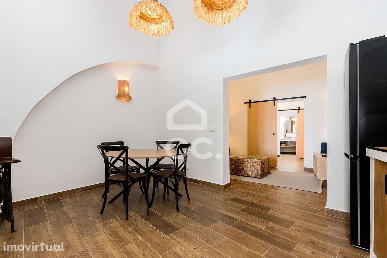 Moradia T1 de Charme Totalmente Renovada no Coração de Évora - Grande imagem: 5/30