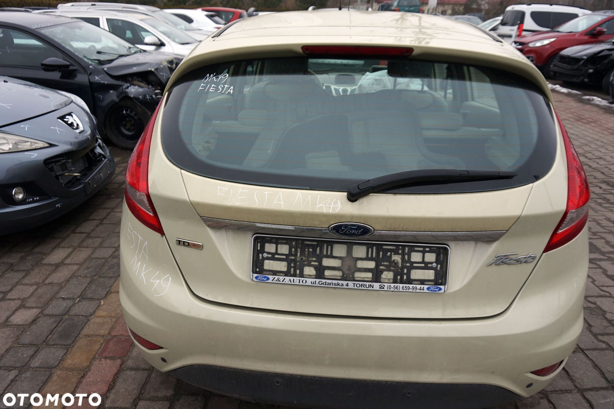 KLAPA BAGAŻNIKA TYLNA FIESTA VI MK6 VII MK7 5D HB 49  SPA FORD 2008-2017 - 2
