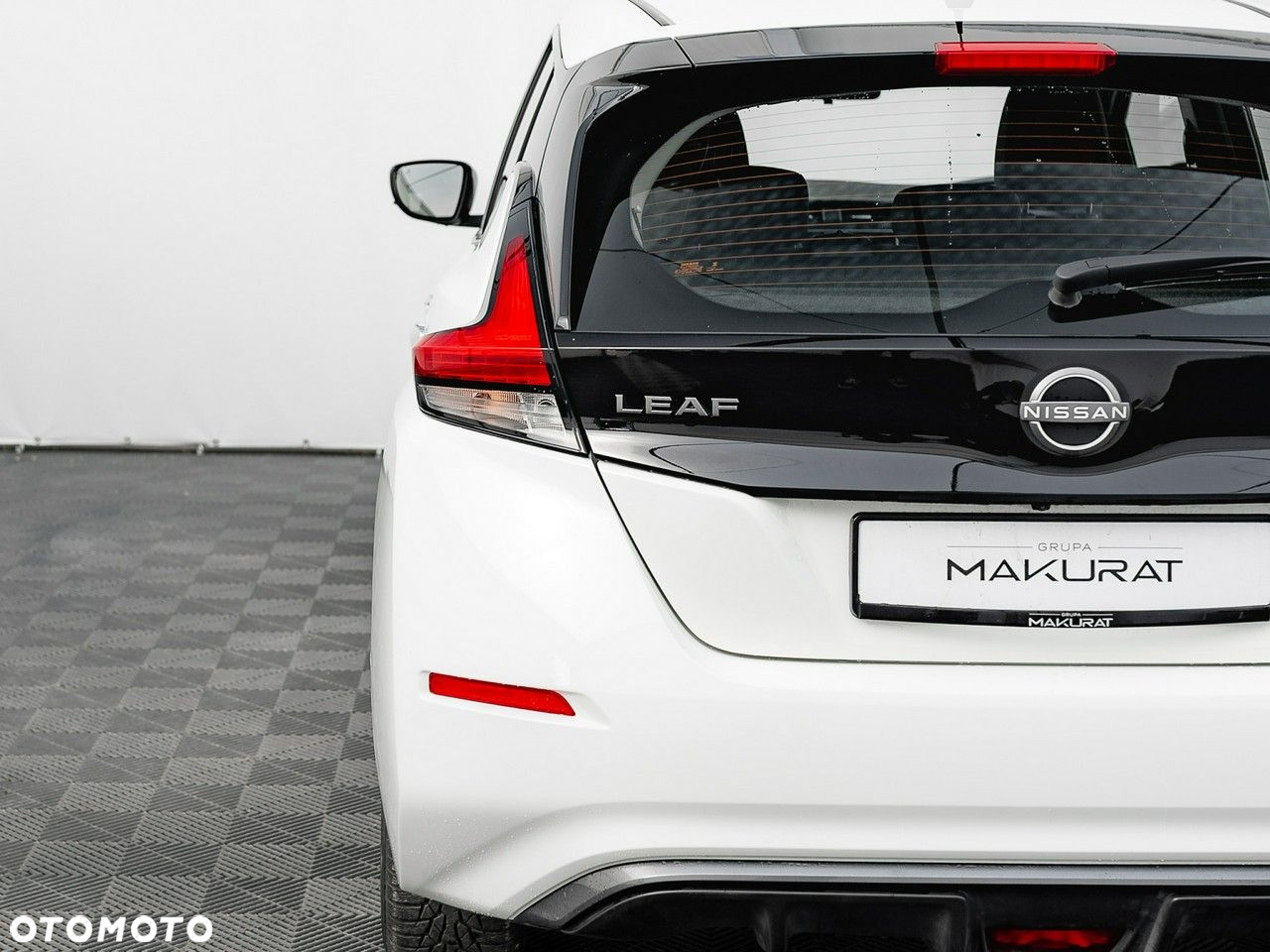 Nissan Leaf - 12