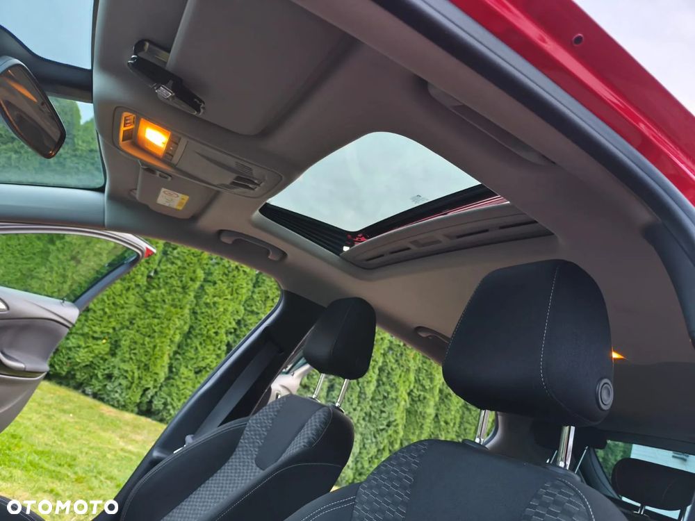 Opel Astra 1.4 Turbo Dynamic - 23