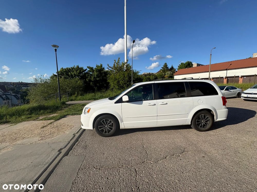 Dodge Grand Caravan 3.6 Express - 12