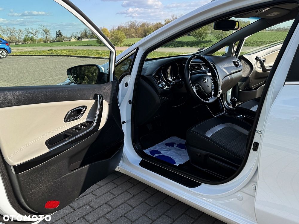 Kia Ceed 1.6 CRDi L - 22