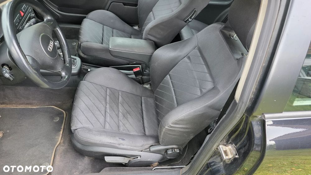 Audi A3 1.8T Ambition - 6