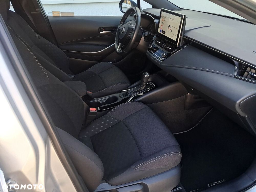 Toyota Corolla 1.8 Hybrid Comfort - 9