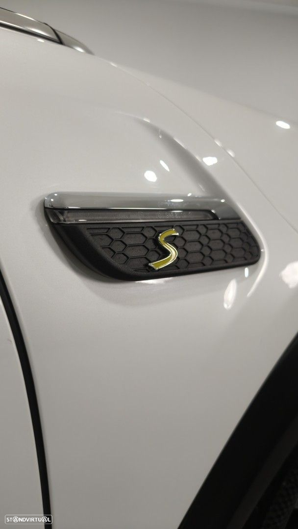 MINI 3 Portas Cooper SE Premium Essential - 10