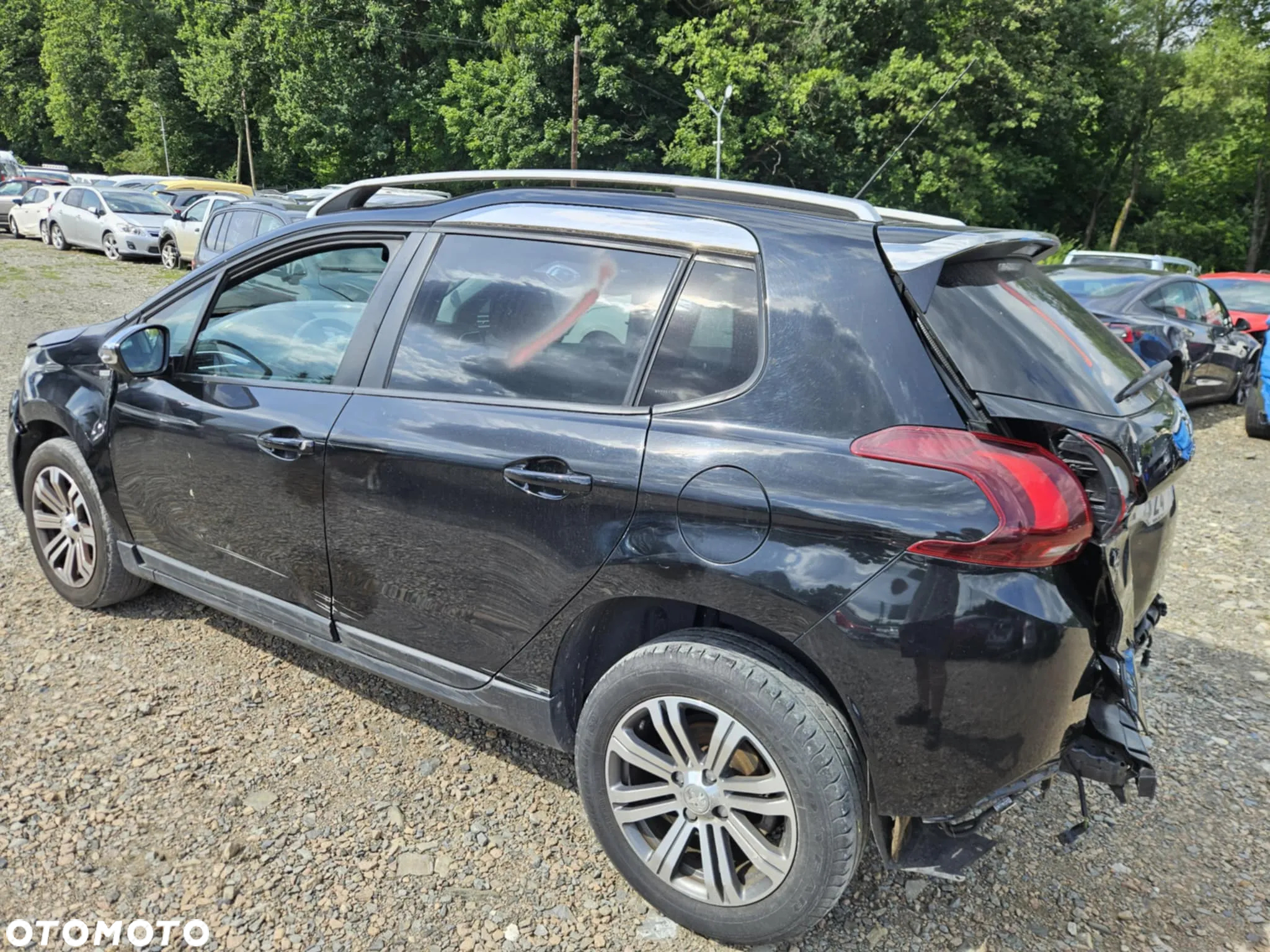 Peugeot 2008 1.6 BlueHDi Style - 6