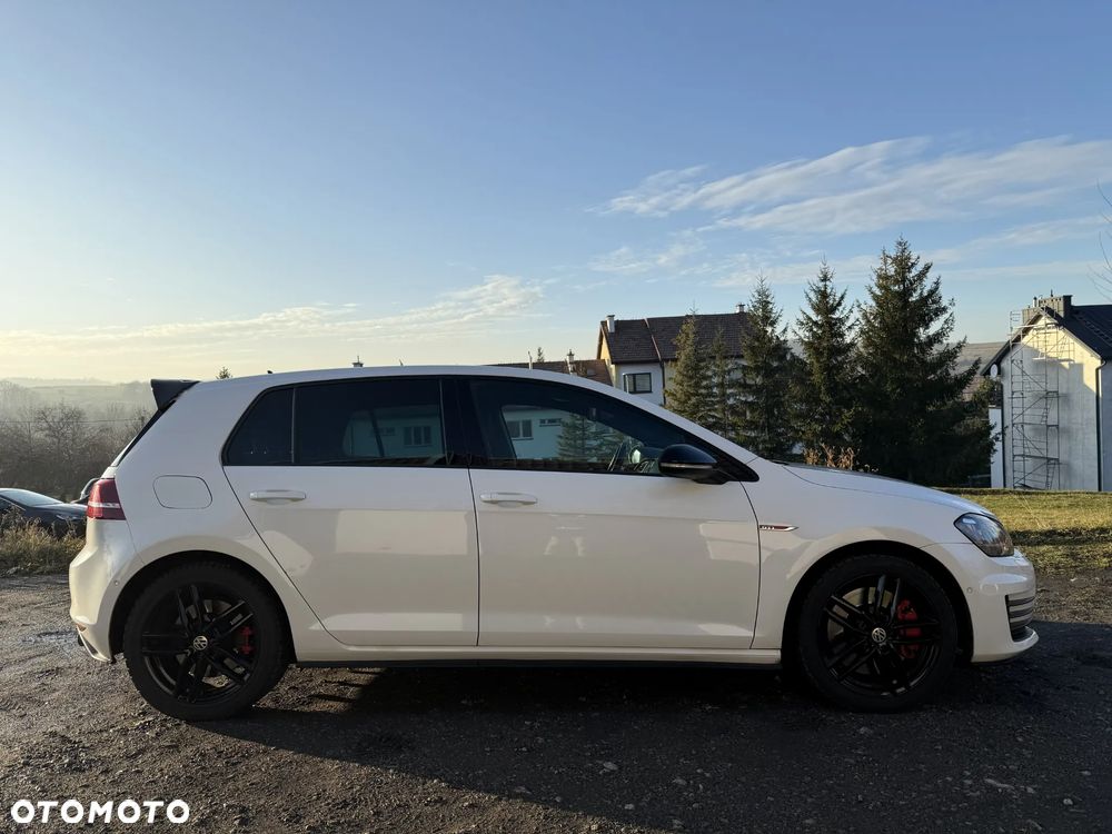 Volkswagen Golf 2.0 TSI BMT GTI Performance DSG - 9