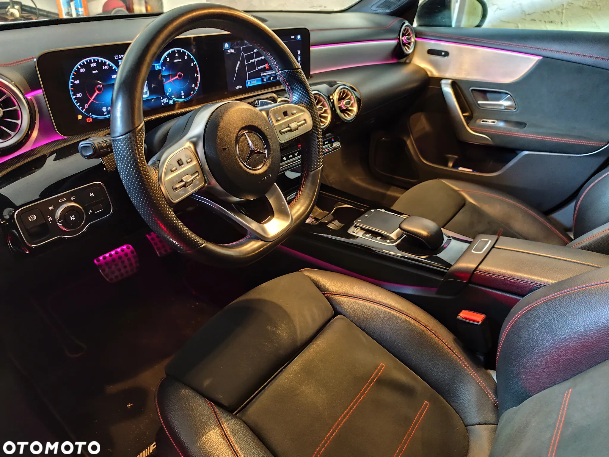 Mercedes-Benz CLA 200 AMG Line 7G-DCT - 15