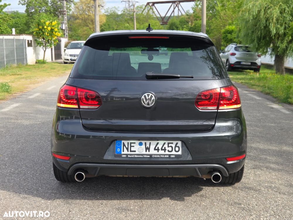 Volkswagen Golf 2.0 GTI - 15