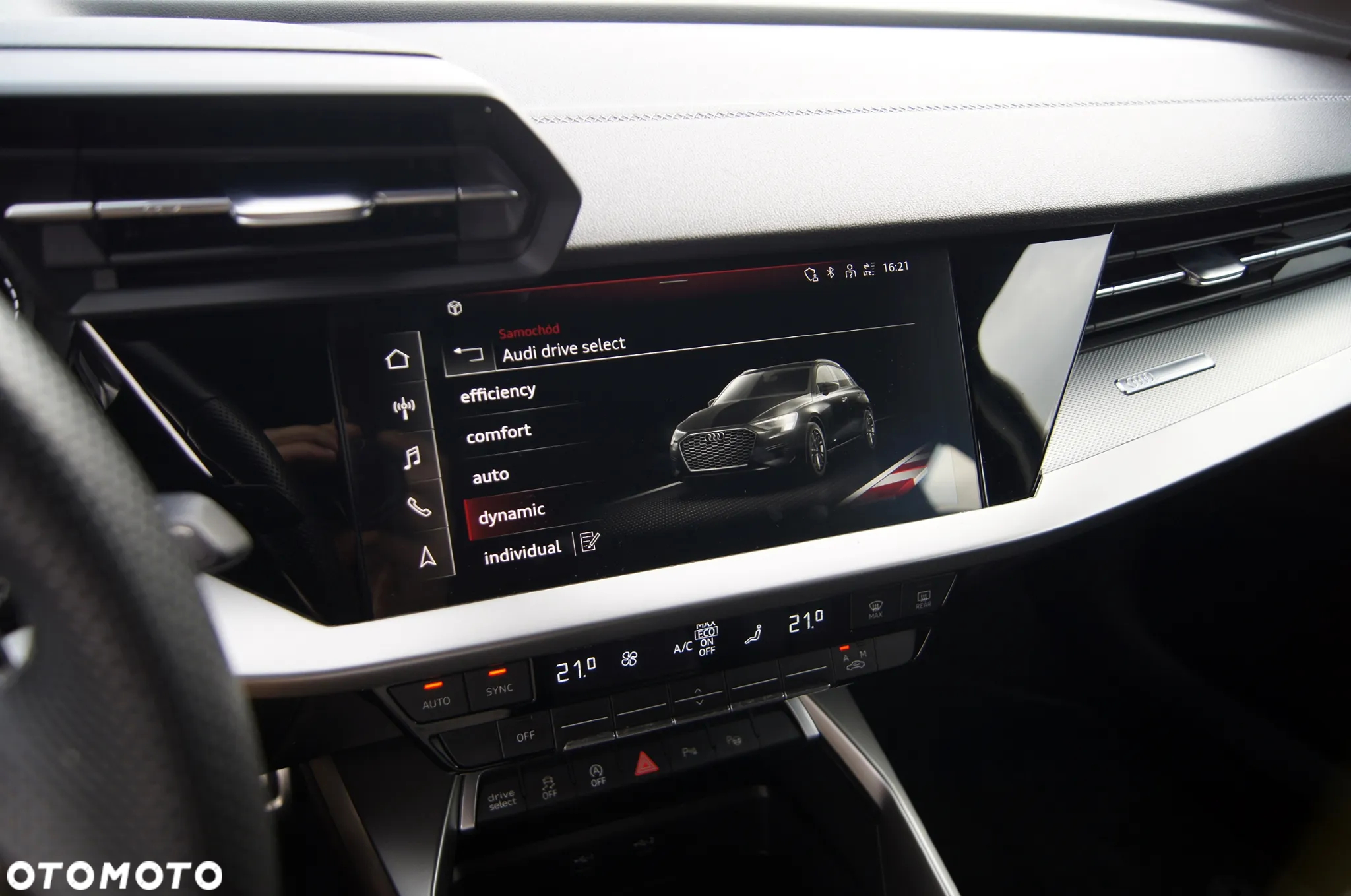 Audi A3 35 TFSI mHEV S Line S tronic - 30