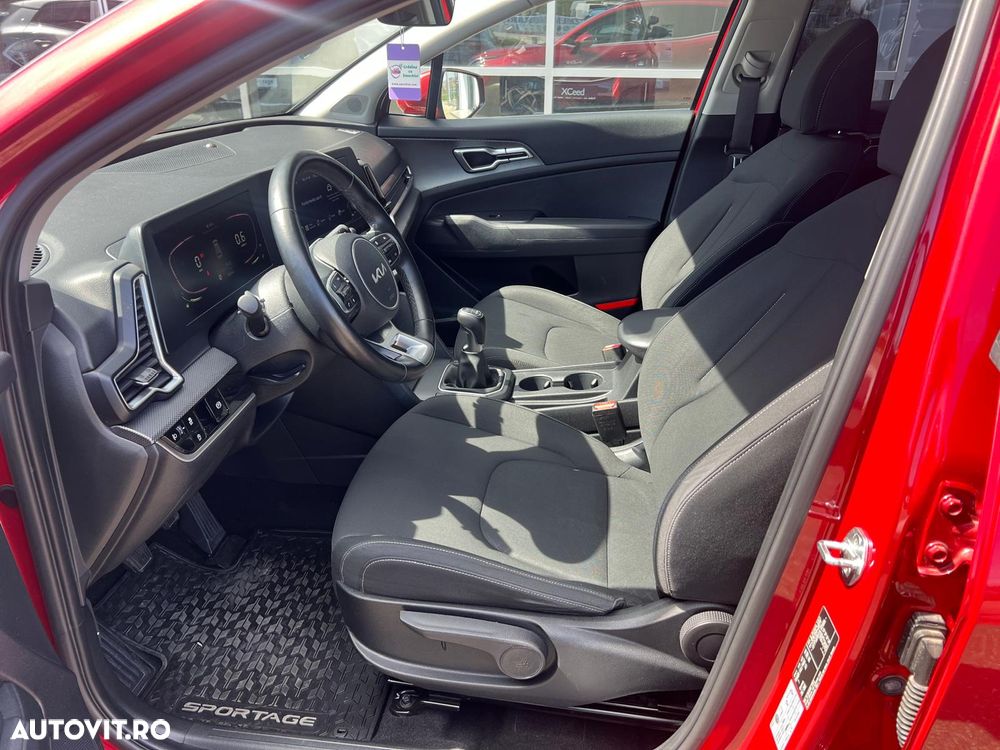 Kia Sportage 1.6 T-GDI 6MT 4x2 Urban - 12