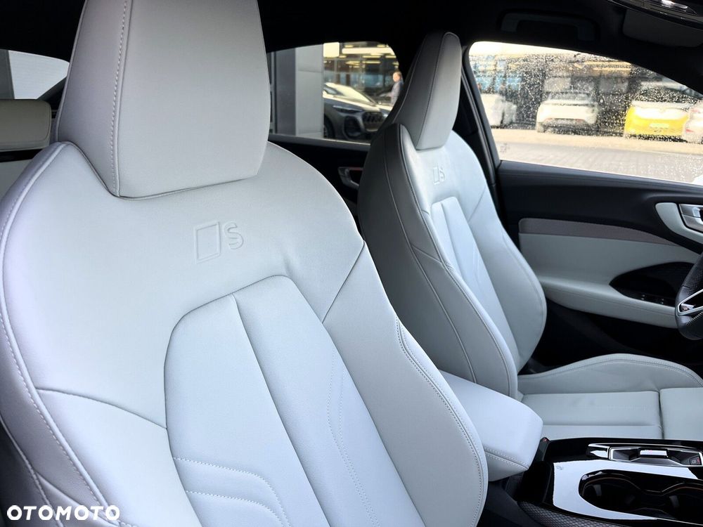 Audi A5 Limousine - 23