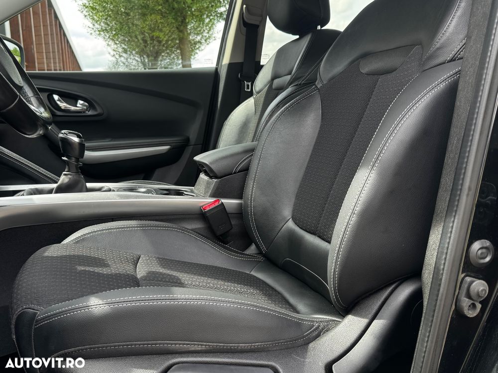 Renault Kadjar Energy dCi 130 Bose Edition - 25