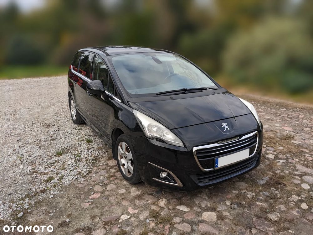 Peugeot 5008 - 5