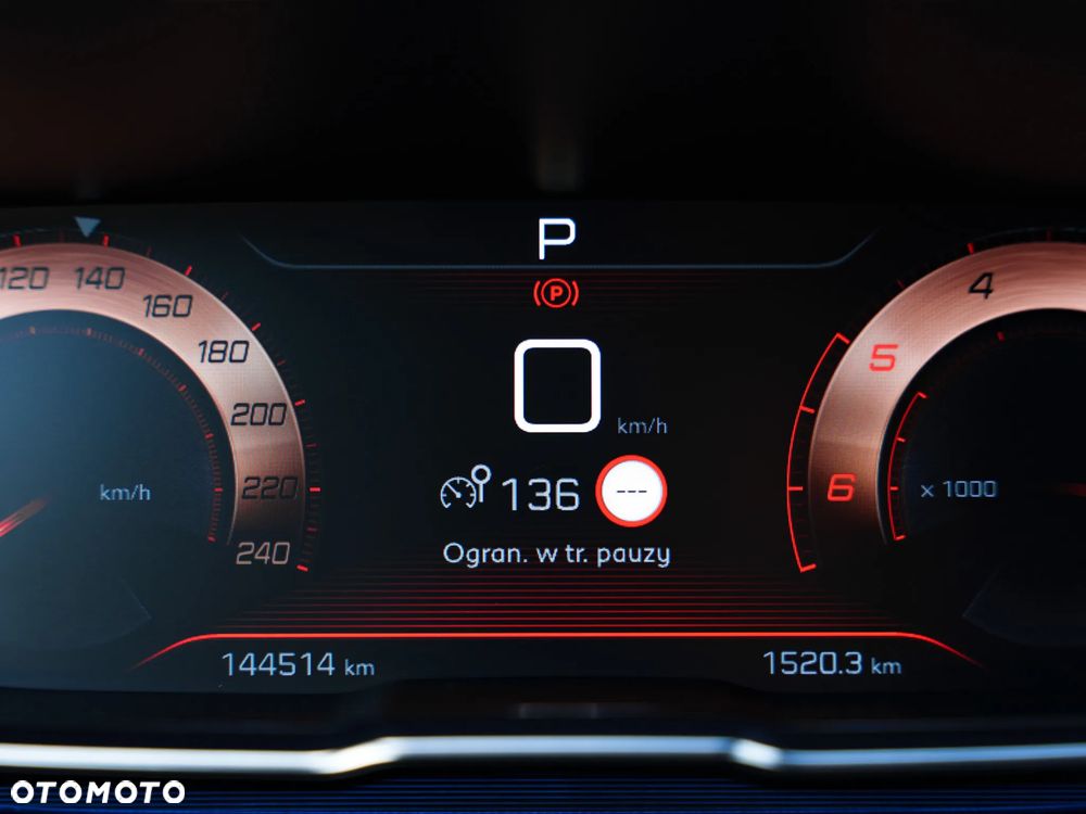 Peugeot 3008 1.5 BlueHDi GT S&S EAT8 - 26