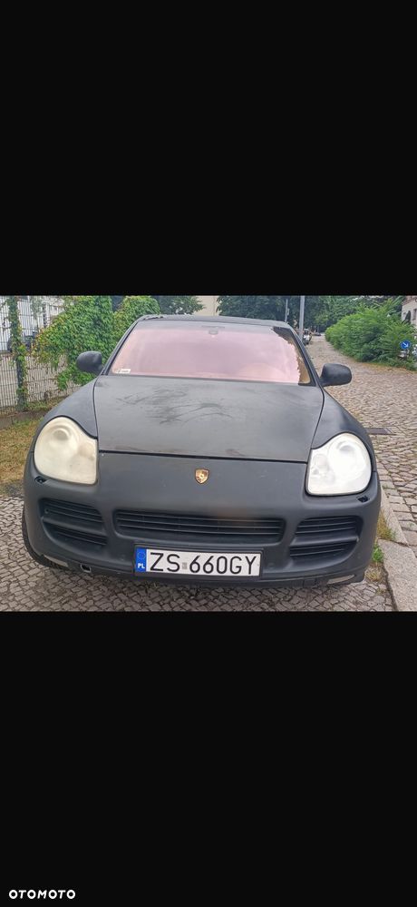 Porsche Cayenne - 5